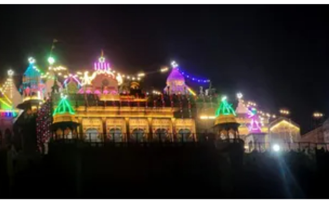 राधाष्टमी मेला बरसाना: मंगला आरती को 500 पास, बाइक व ई-रिक्शा बैन; 25 लाख श्रद्धालुओं के लिए विशेष तैयारी