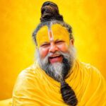 प्रेमानंद महाराज ने दर्शन-दीक्षा बंद की:वृंदावन में साधकों के लिए ड्रेस कोड भी खत्म; शिष्य के सुसाइड के बाद फैसले