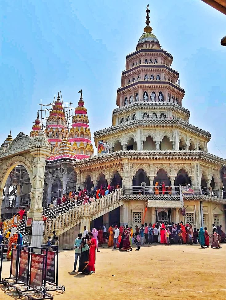 बाबा कारू मंदिर में उमड़ा आस्था का सैलाब, जयकारों से गूंजा परिसर